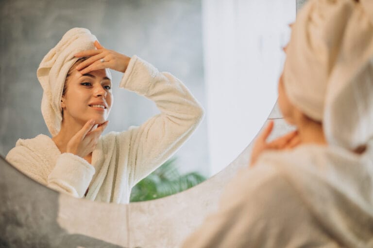 Como evitar ressecamento da pele? 1 mulher pele